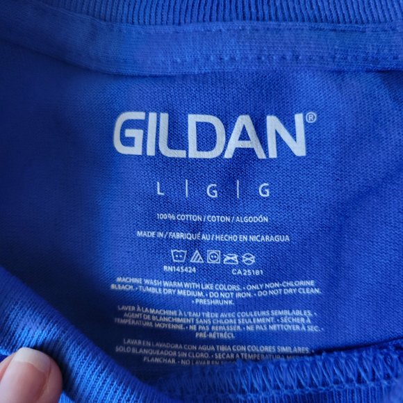 "The Best Memories Are Made Camping" Crew Neck T-Shirt - Picture 6 of 7